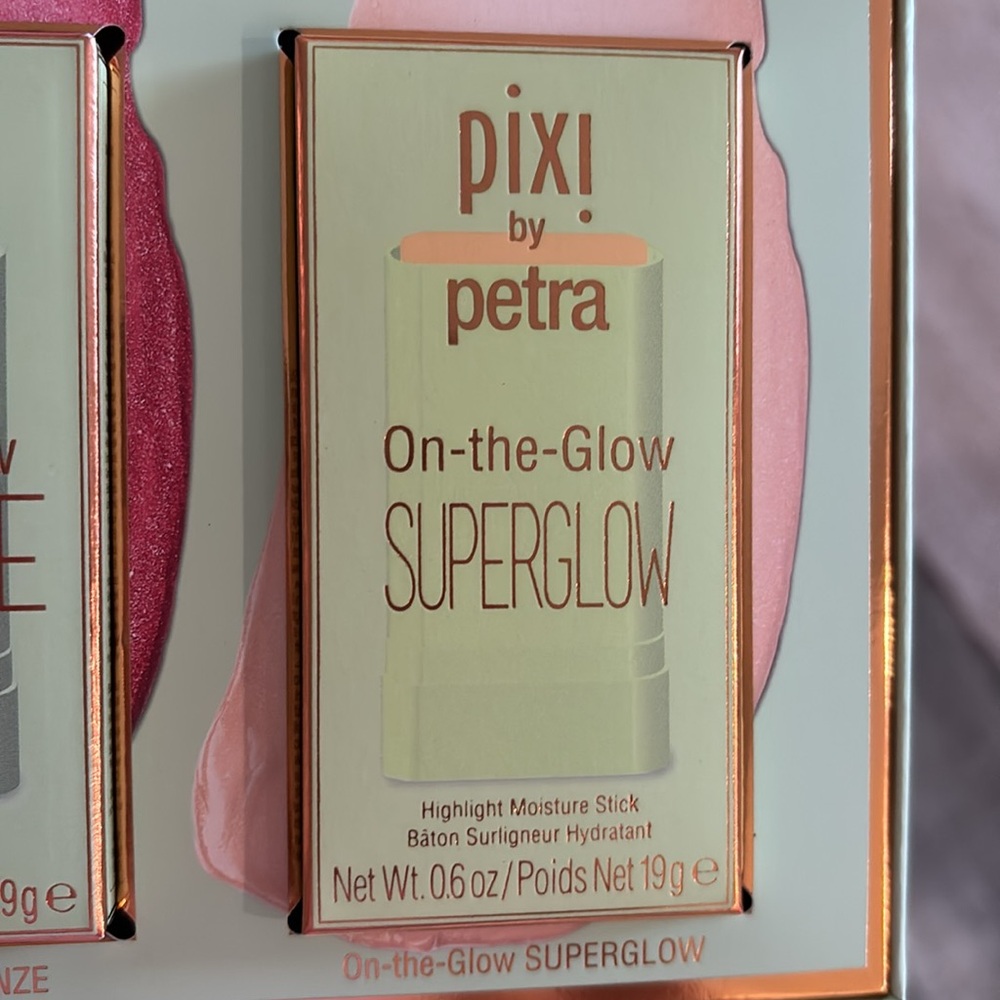 Pixi On-the-Glow Blush, Bronze, and Superglow Set - Picture 5 of 8